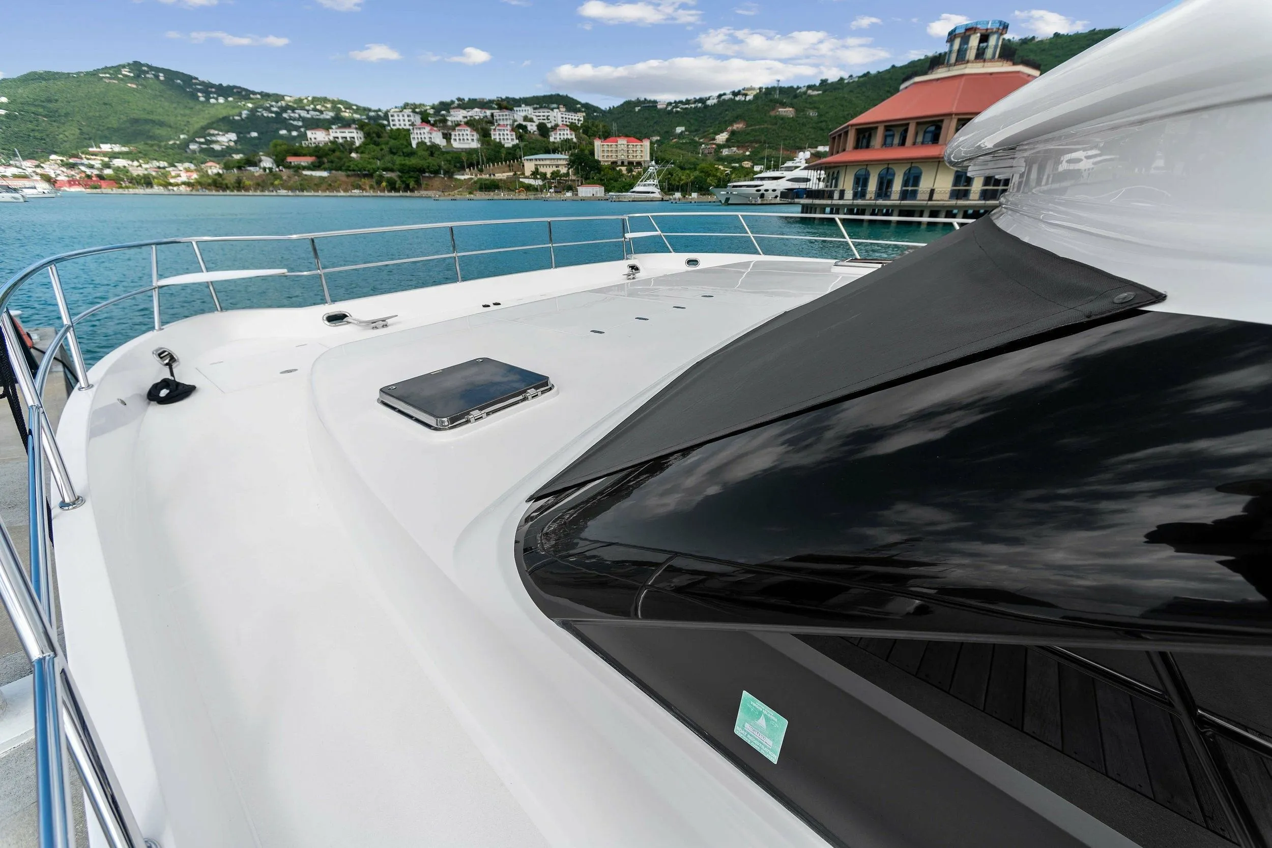 Charter a 18.78m 3 Cabin Power Catamaran in Saint Thomas