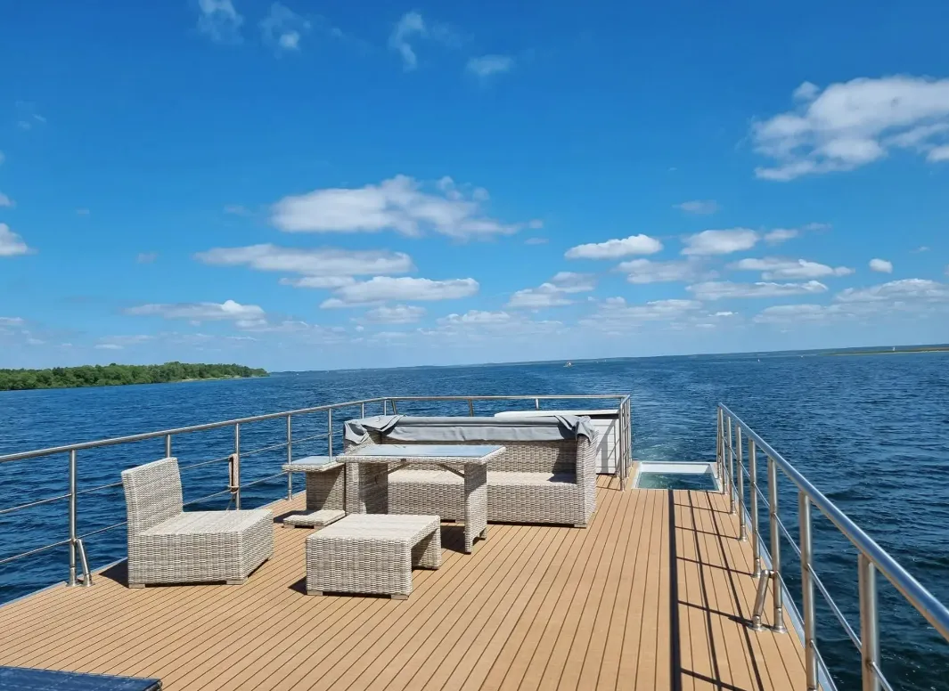 Luxboot Kiralık Teknesi