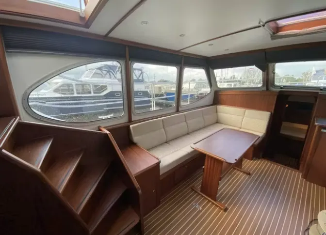 Rent a 14m Motor Yacht Houwink Classic Cruiser 46 in Warten