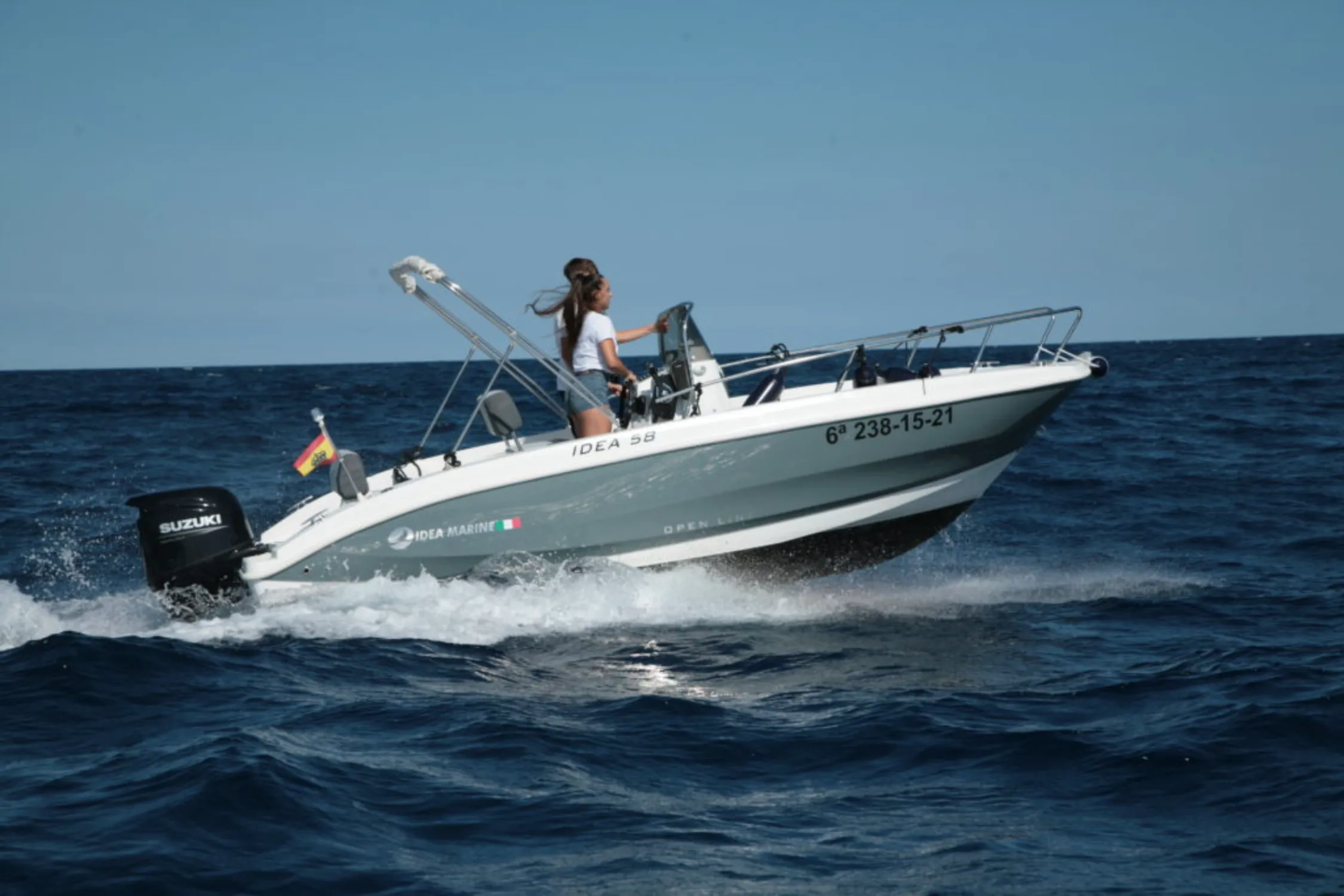 Rent a 5.8m Boat in Blanes