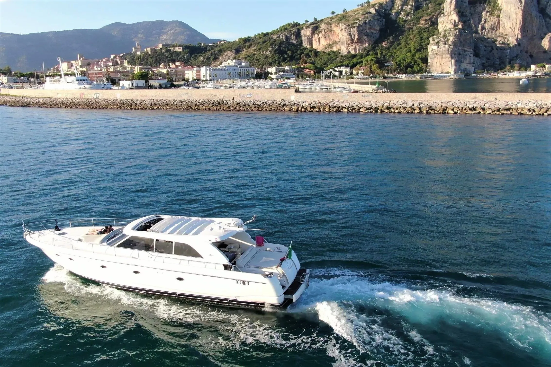 Freedom Charterboot - 5