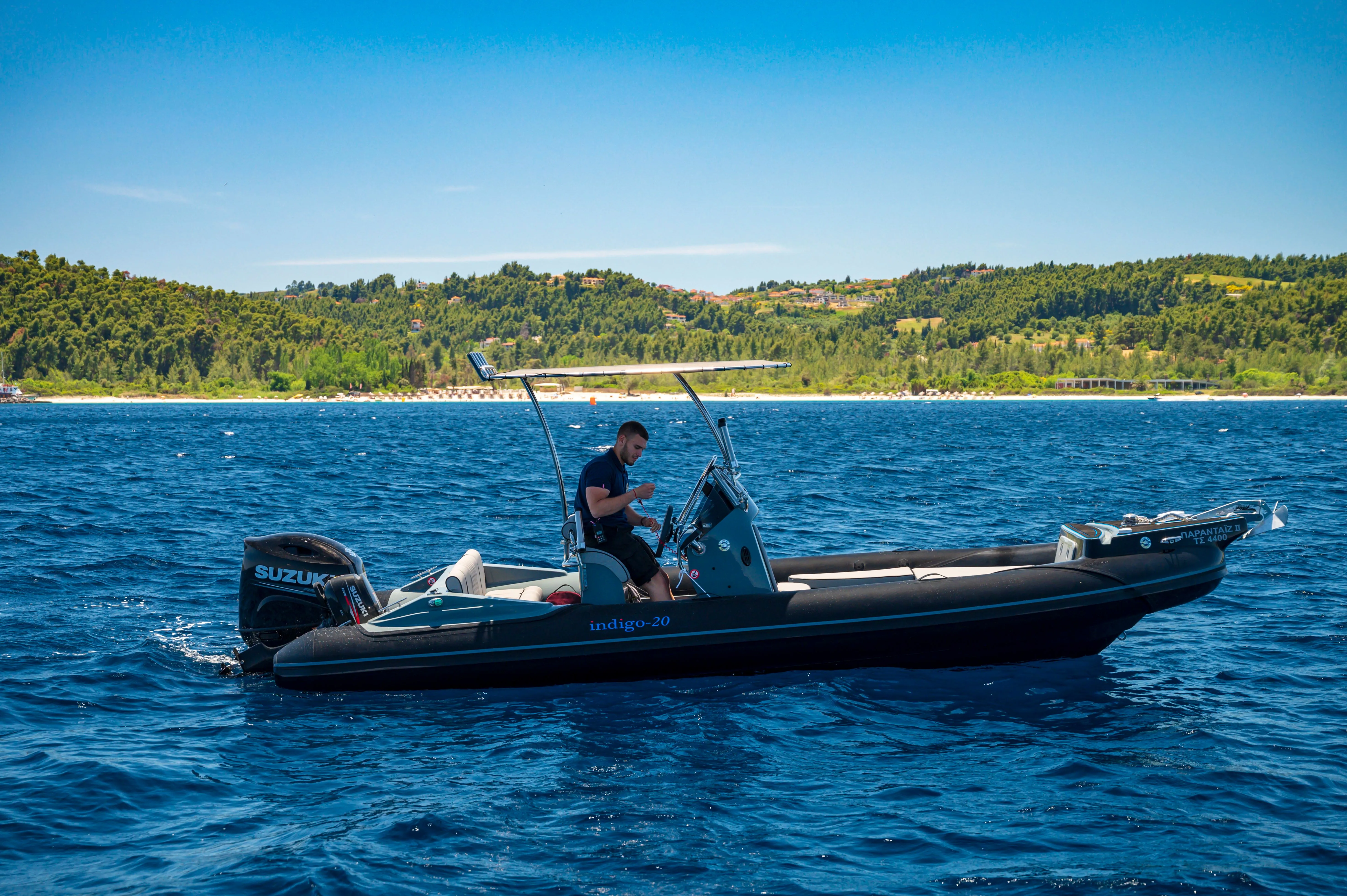Paradise 2 Charter Boat