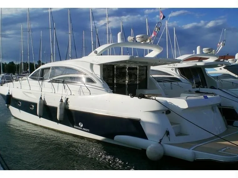 17.63m Cannigione Motor Yacht Innovazione e Progetti Alena 56 Hire