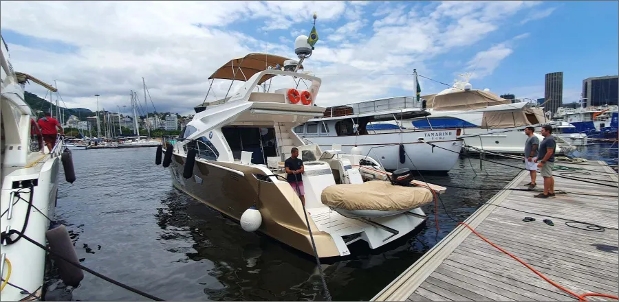 Explore Rio de Janeiro on a 17.5m Intermarine 55 Motor Yacht Rental