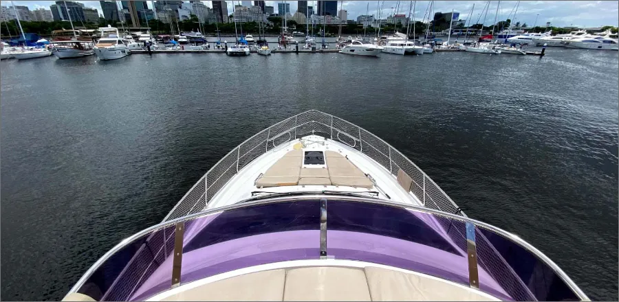 Positiva Charter Boat