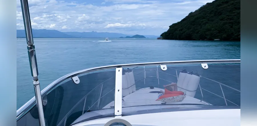 Belatrix Charter Boat