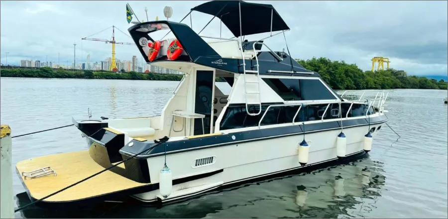 Luna I Mare Charter Boat