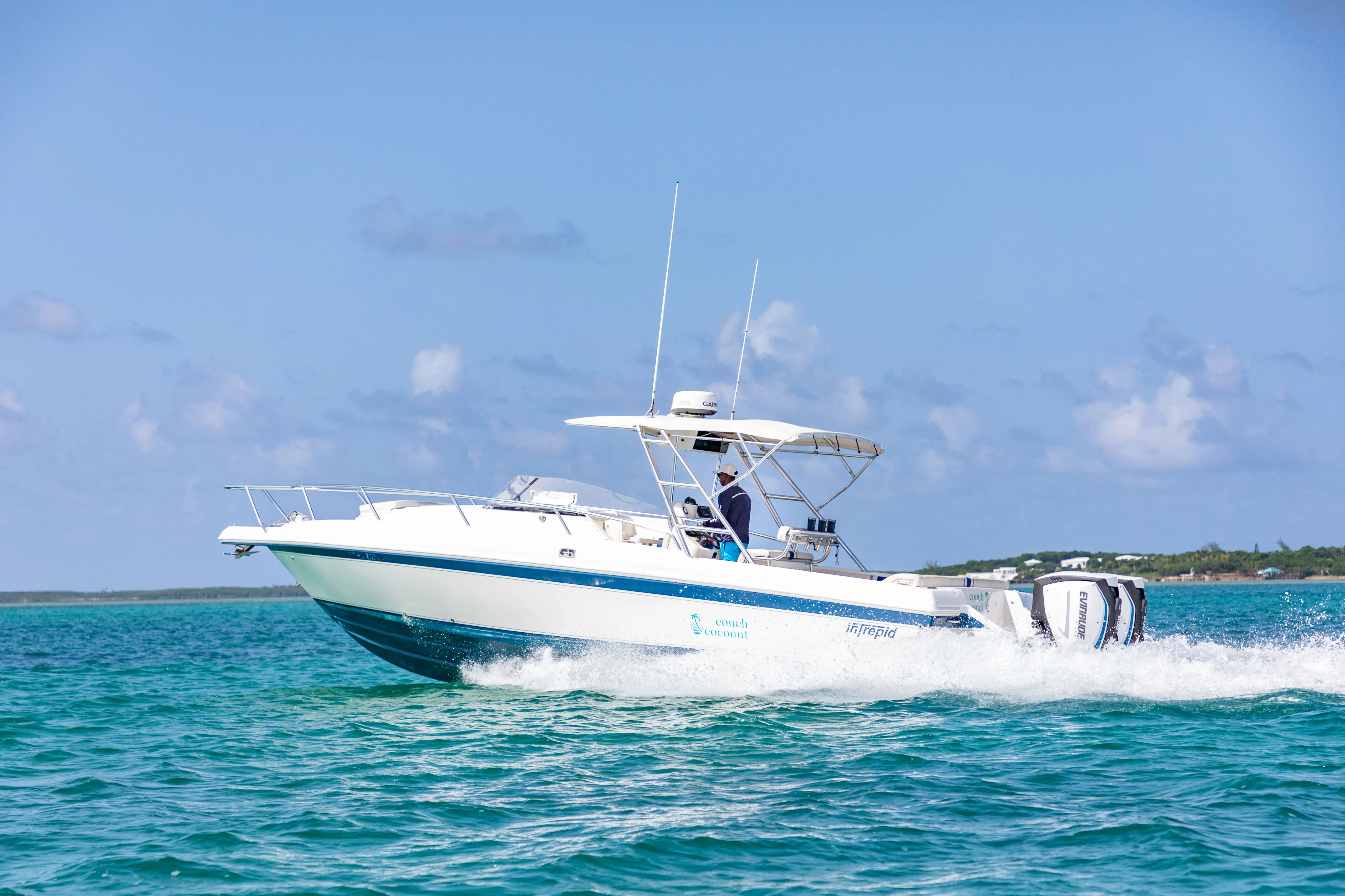 10m Harbour Island Motor Boat Hire
