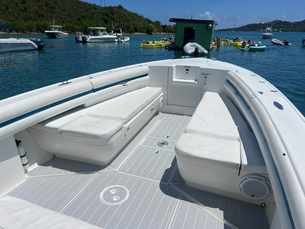 Saint Thomas 11.3m Kiralık Tekne
