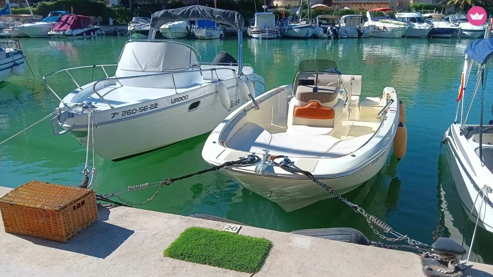 Charter a 6.1m Invictus 190 FX Motor Boat in Santa Ponça