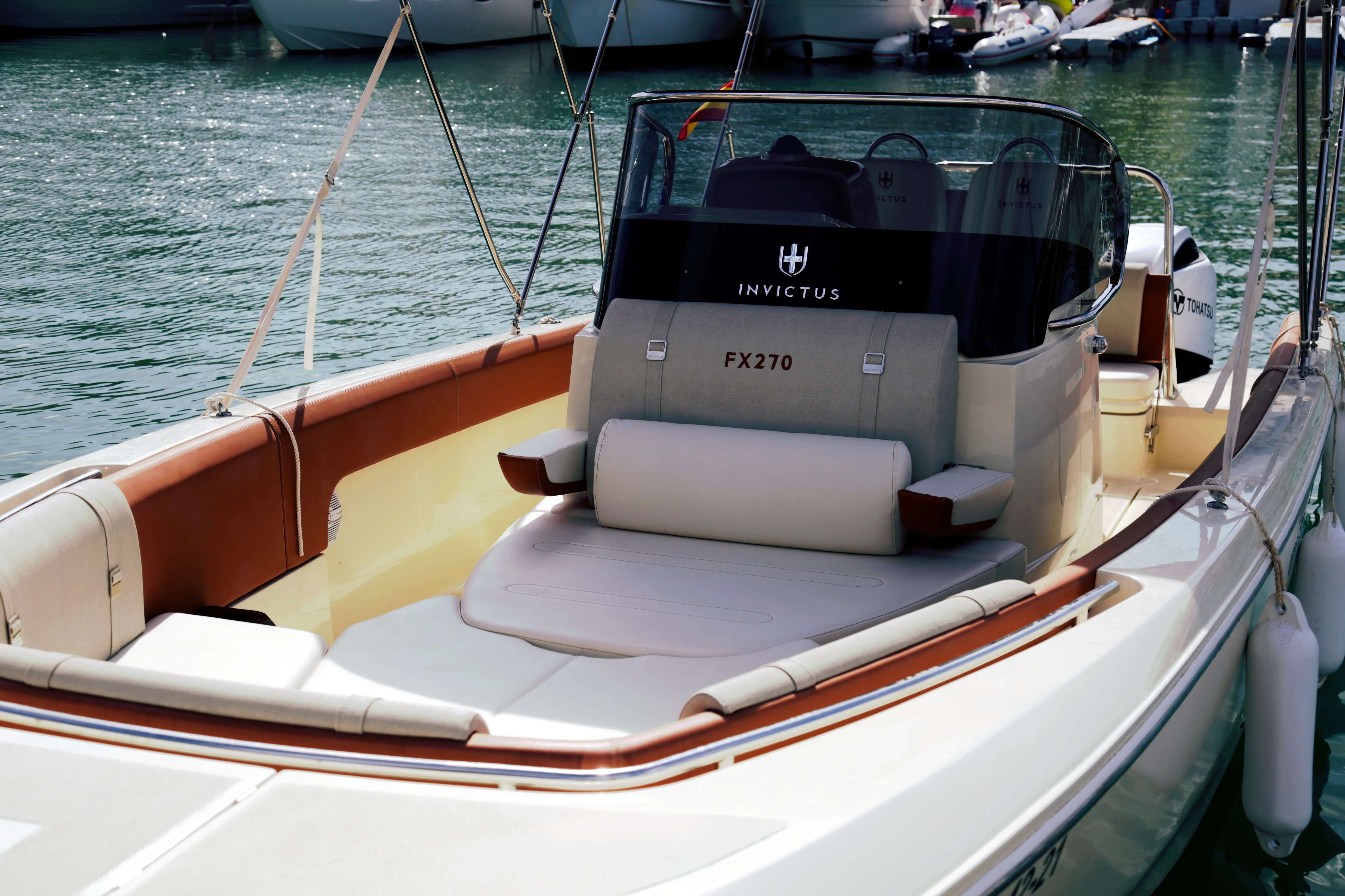 Rent a 8.1m Boat in Cala D'Or