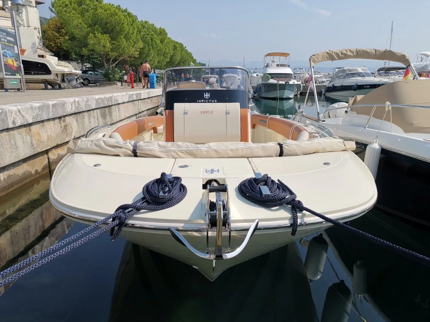 SX Charter Boat