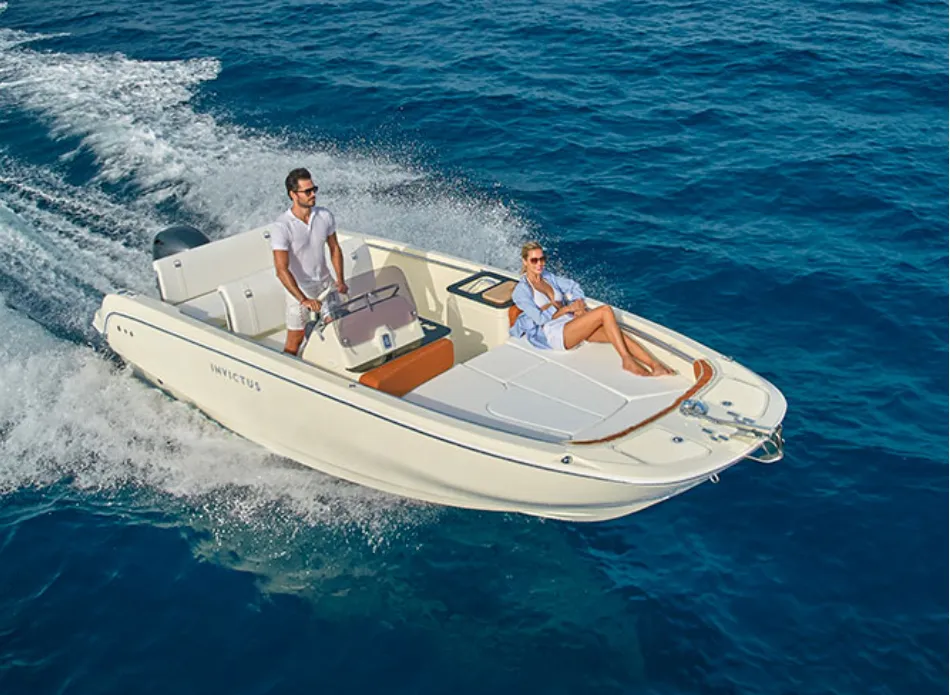 Charter a 6.1m Motor Boat in Beaulieu-sur-Mer