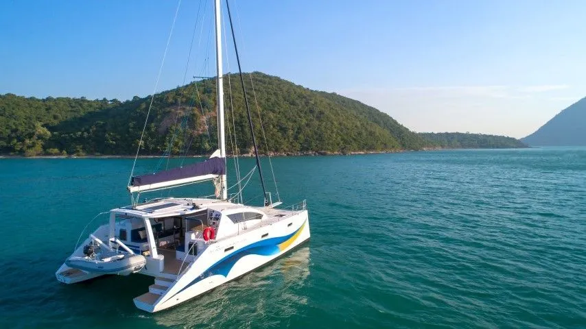12.5m Trat Island Spirit 41 Hire