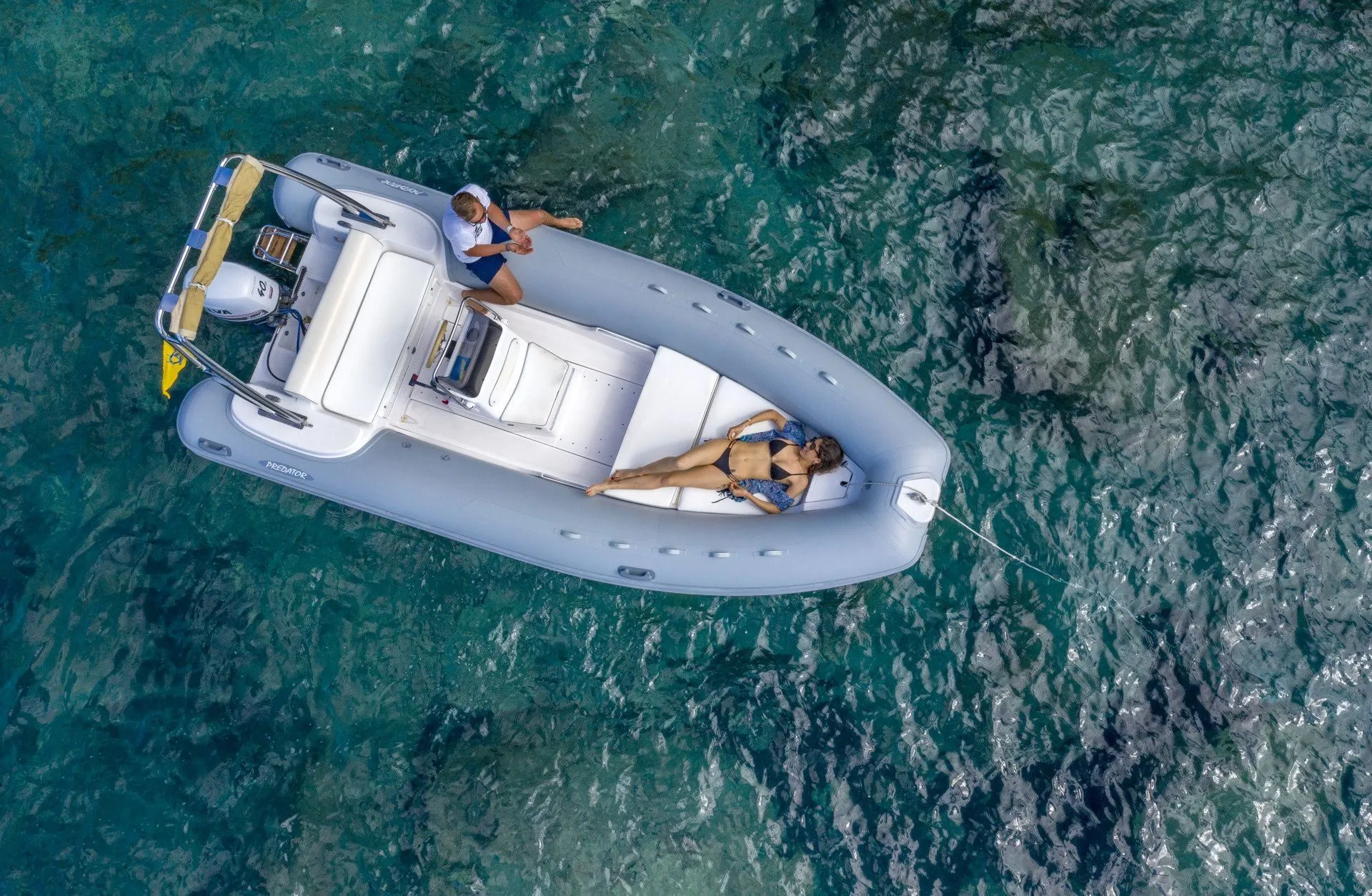 Explore Sorrento on a 6m Rental Boat