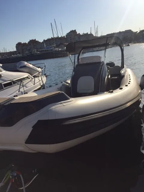 9.6m Hyeres Boat Hire