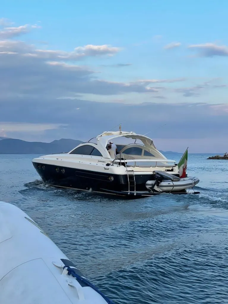 AYS Charter Boat