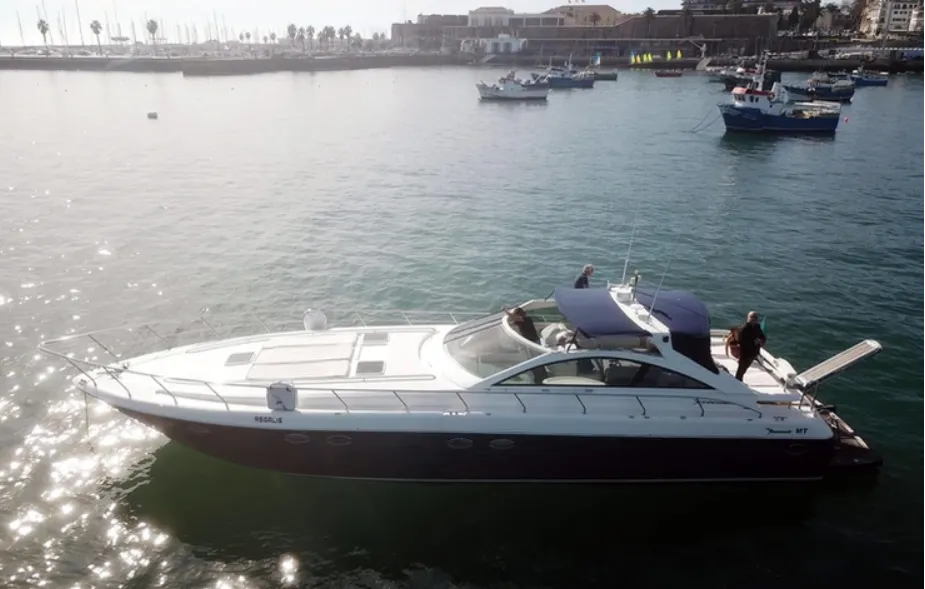 Explore Cascais on a 17m Rental Italcraft 54