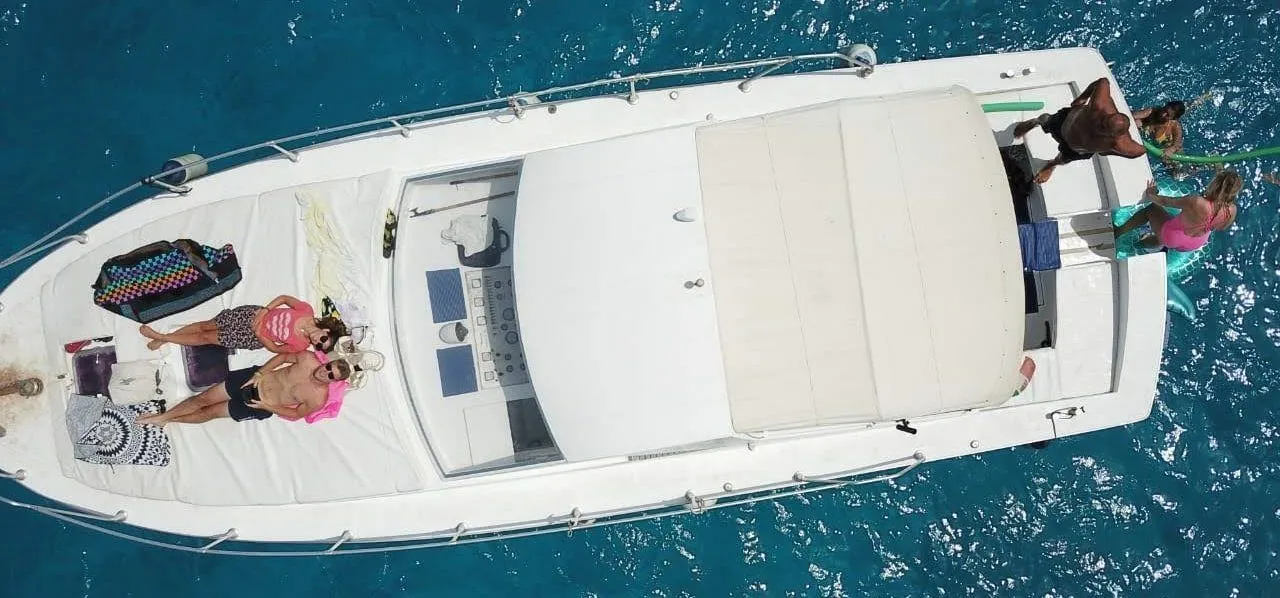 Rent a 12m Motor Yacht Italcraft Aermar 36 FC in Trapani