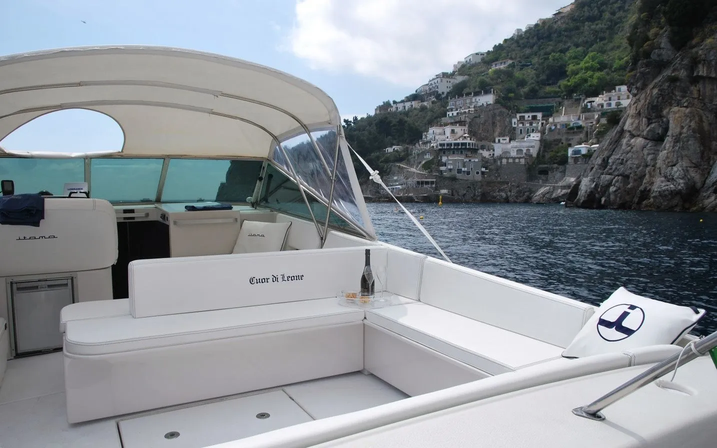 Cuor di Leone Charter Boat