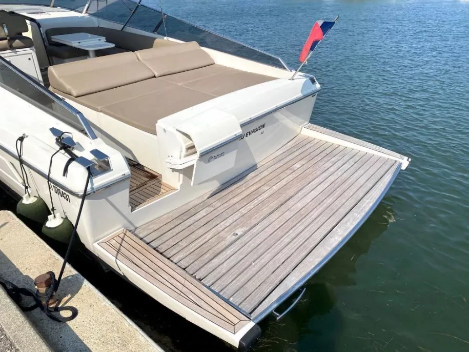 Blu Evasion Charter Boat