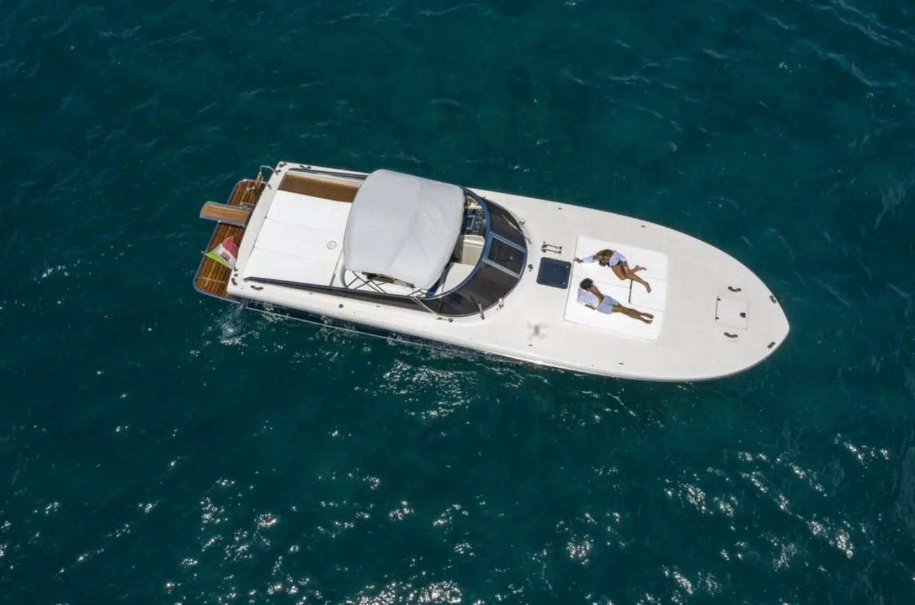 Charter a 12.8m Motor Yacht in Naples