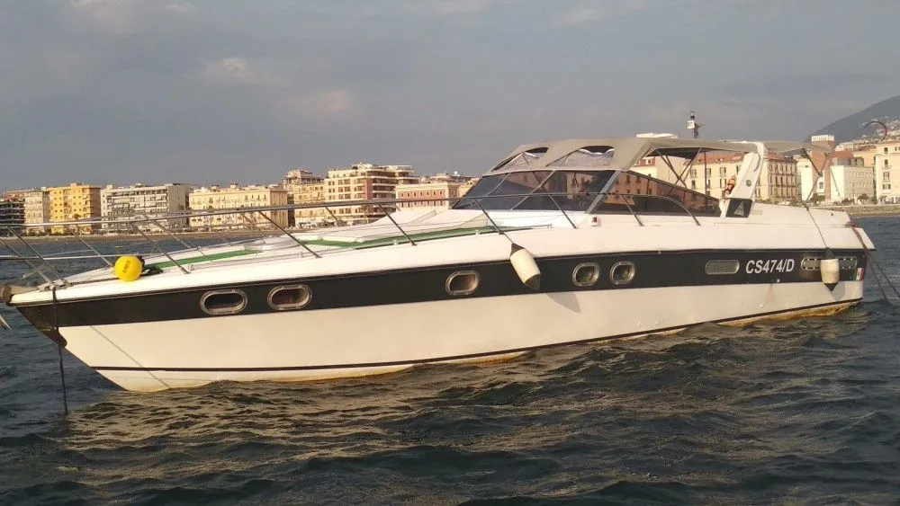 15.4m Positano Motor Yacht Hire