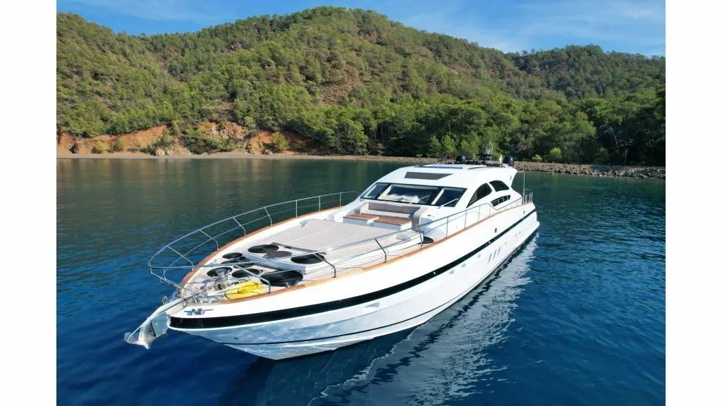 Goldfinger Charter Boat - 3