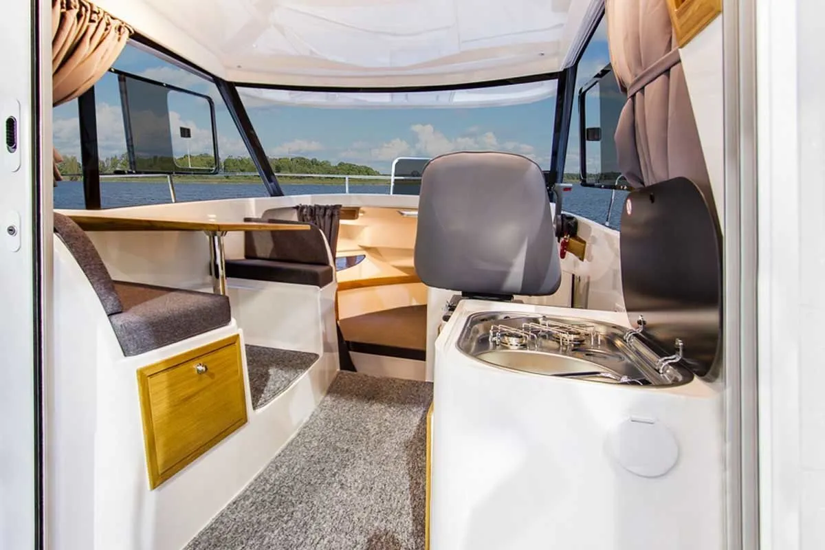 Tracz Charter Boat