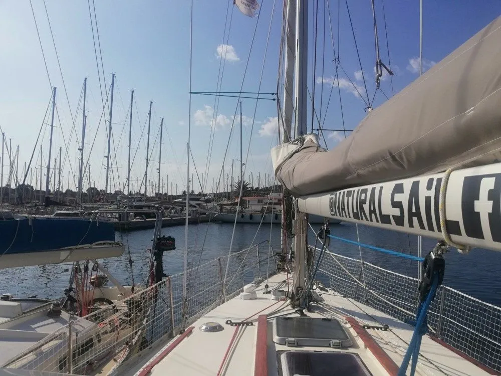 Caracole Charter Boat - 5