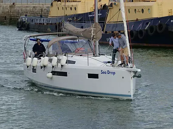 Explore Rodney Bay Village on a 12.35m Rental Sailing Yacht