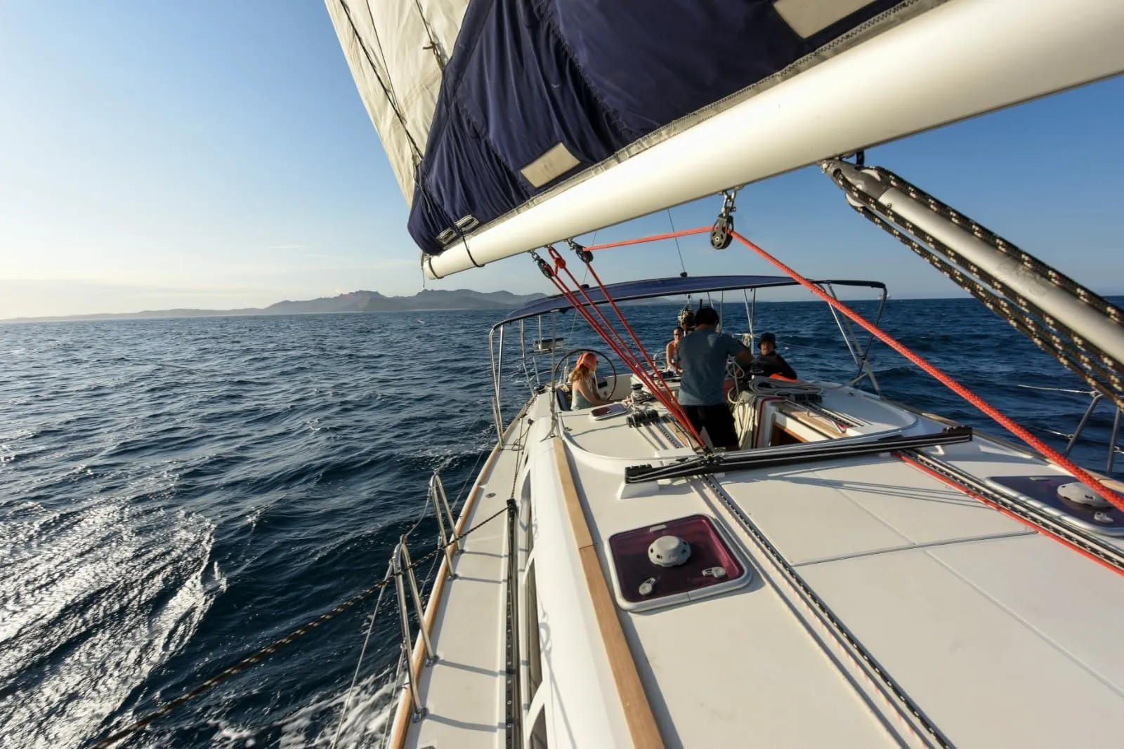 Rent a 13.7m Jeanneau Sun Odyssey 44i Sailing Yacht in La Paz