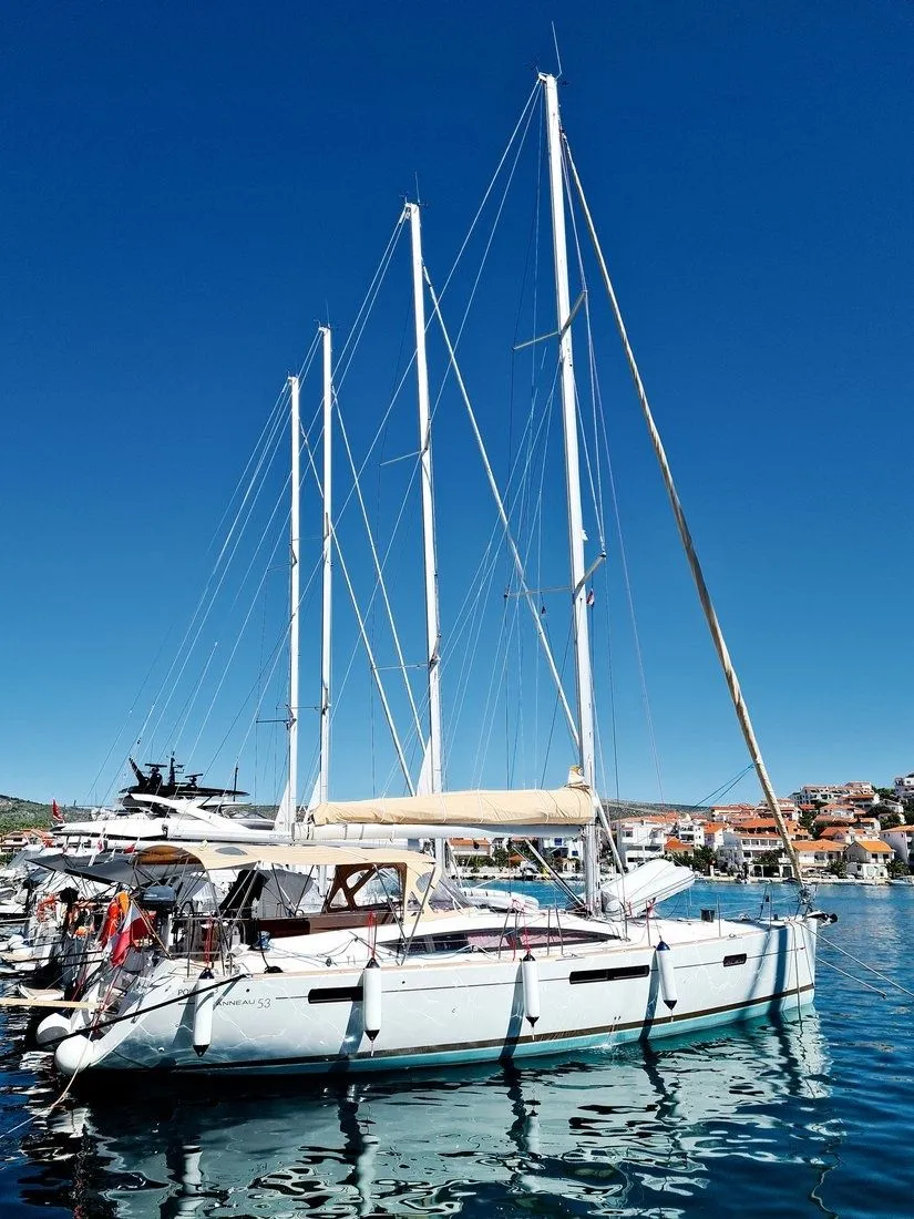 Makemo Charterboot - 3