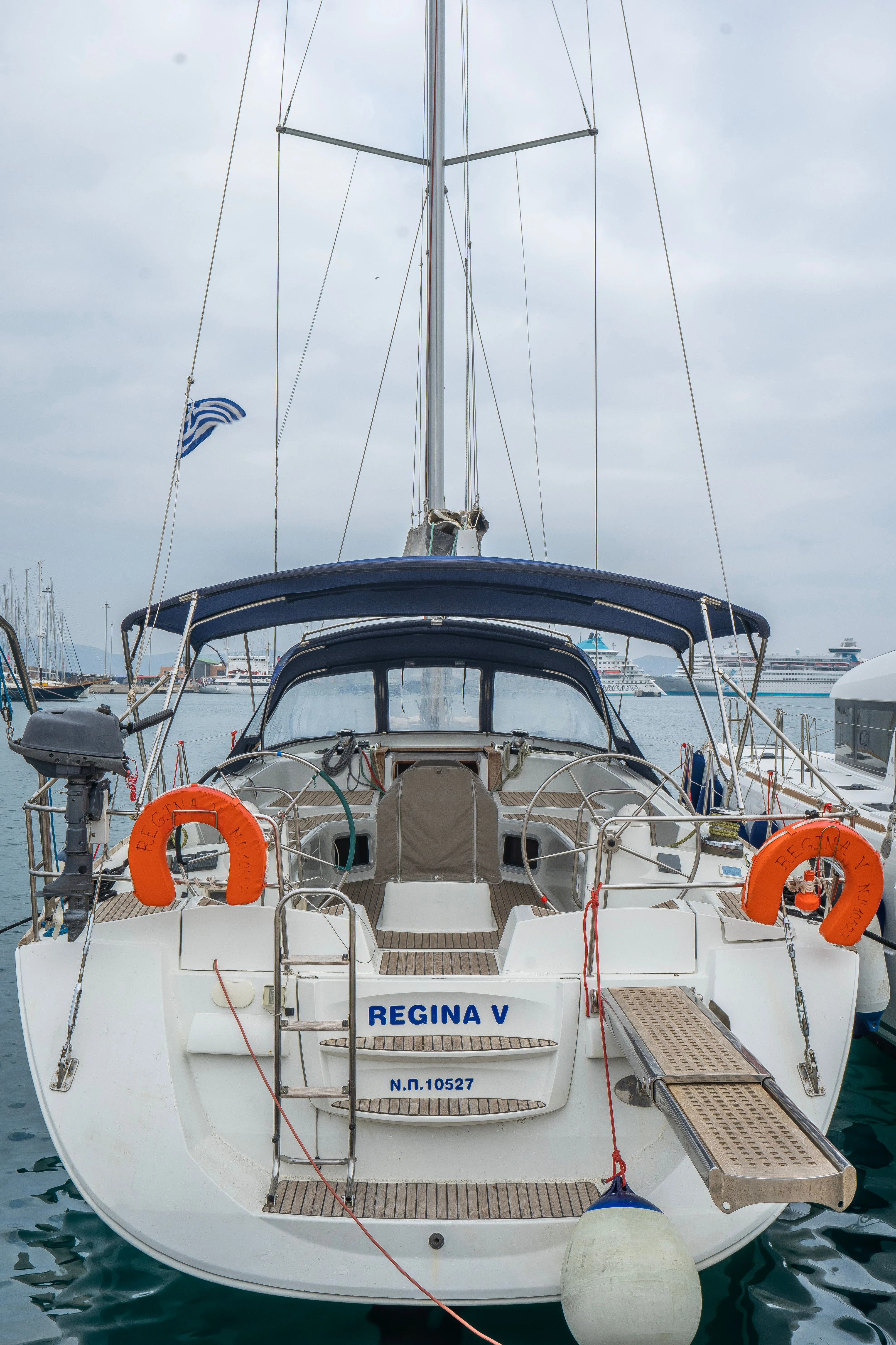 Чартер Regina 5 - 4