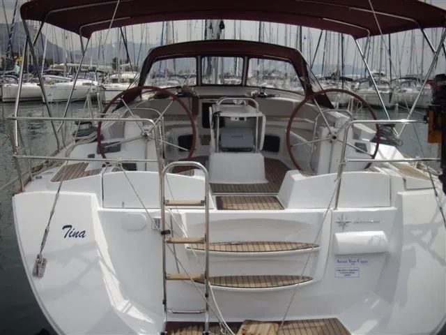 Tina Charterboot - 5