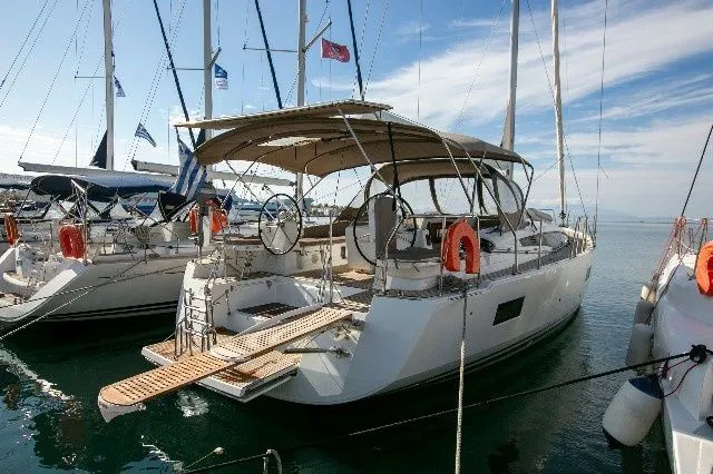 Amazing Elli Charter Boat - 4