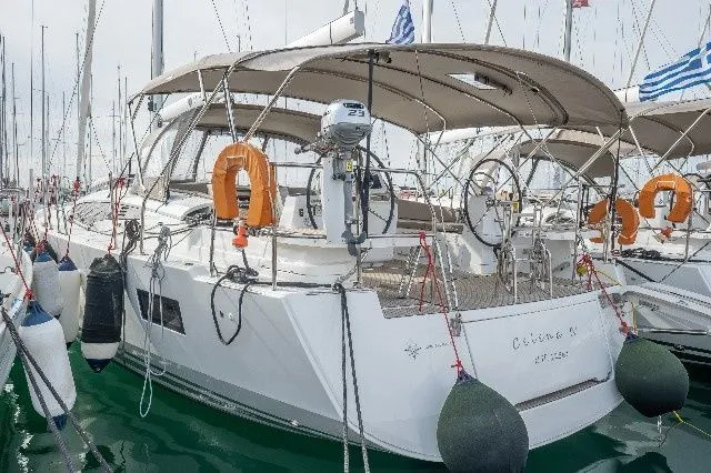 Celena 4 Charterboot - 3