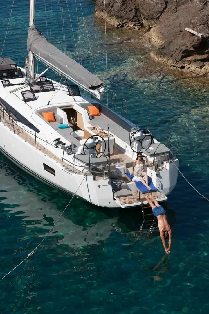 Totufo Charter Boat