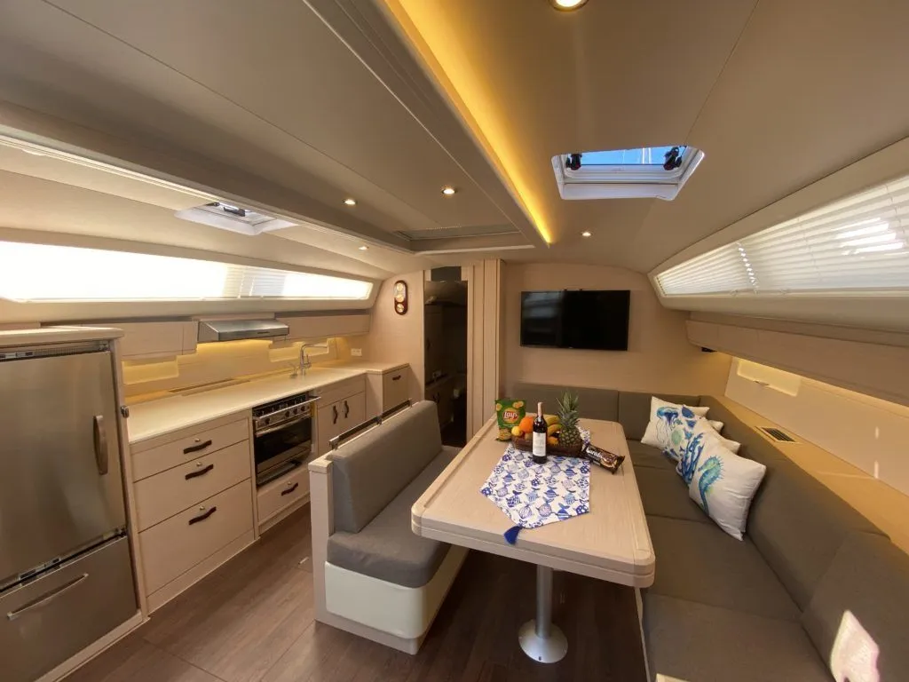 Чартер Storm Dancer 2 - 5