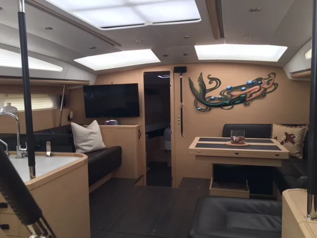 Rent a 17.78m Sailing Yacht in Annapolis