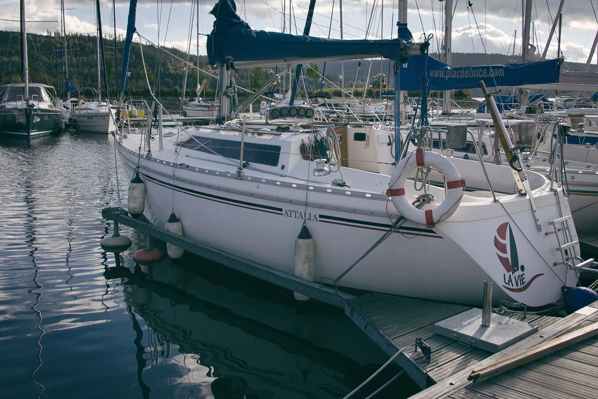 La Vie Charter Boat