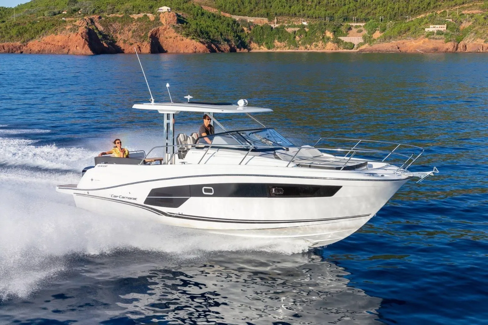 Rent a 9.34m Motor Yacht Jeanneau Cap Camarat 10.5 in Cogolin