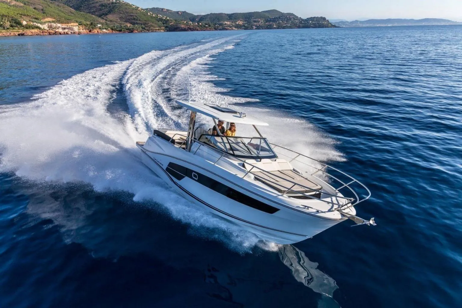 Quick Charter Boat