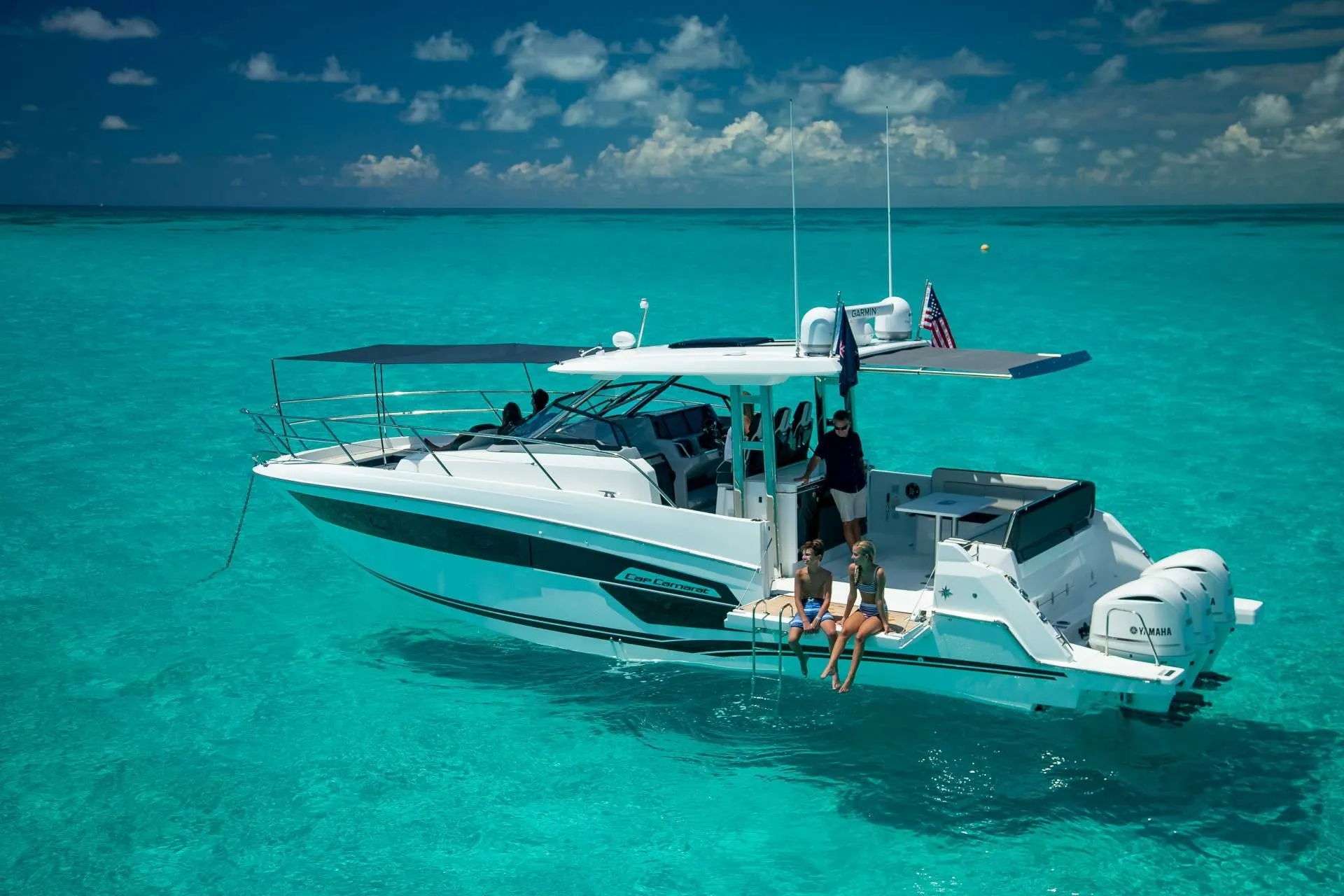 Les Pitotos 5 Charter Boat