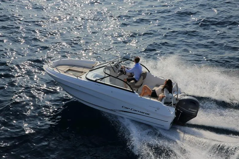 Rent a 5.48m Jeanneau Cap Camarat 5.5 in La Rochelle