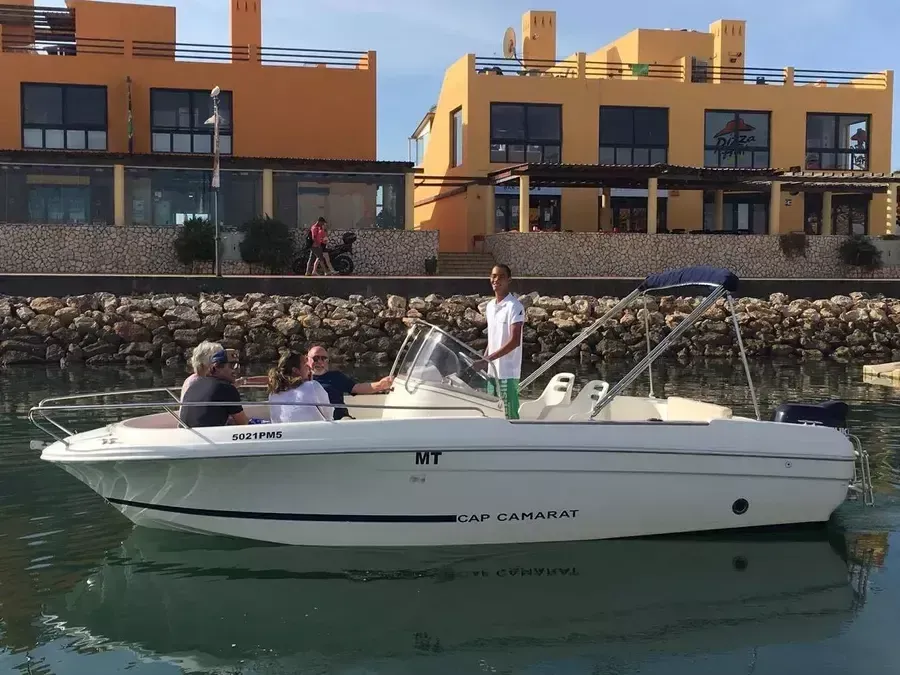 Portimao Kiralık Jeanneau Cap Camarat 625 6.3m Motorlu Tekne