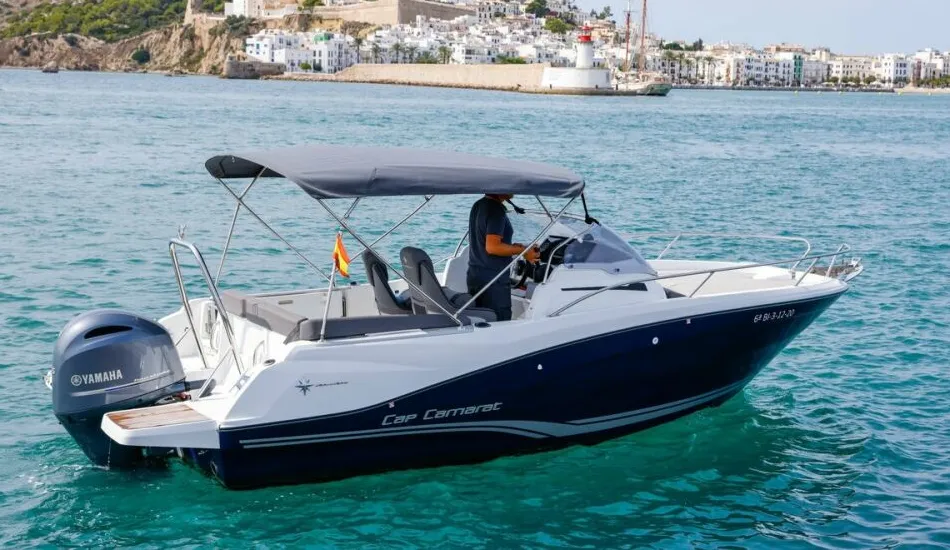 Charter a 6.6m Boat in Novi Vinodolski