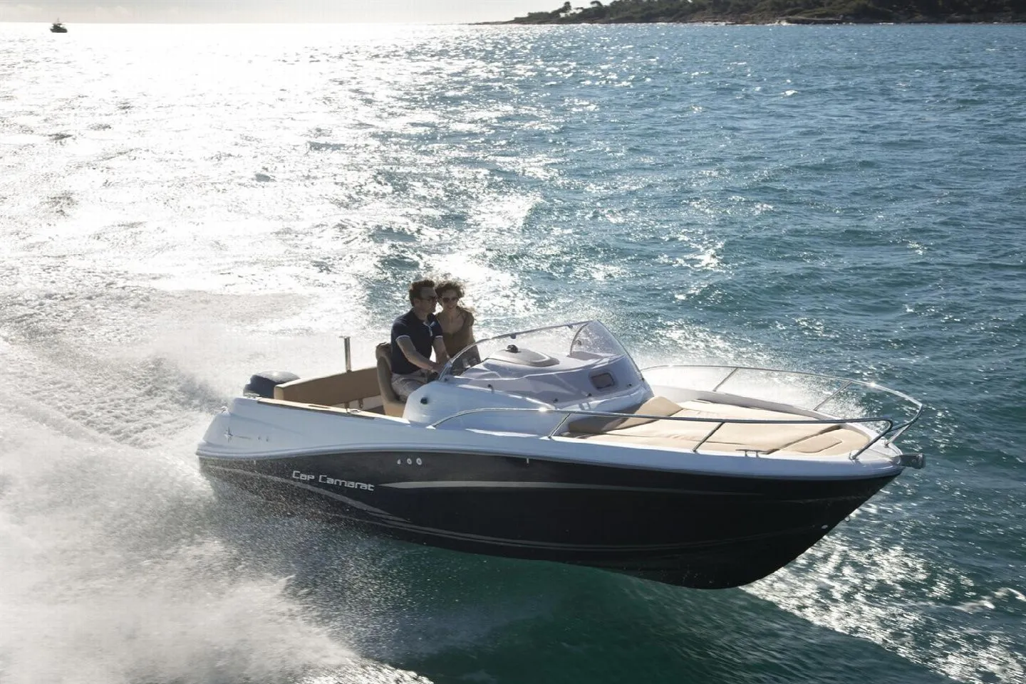 Rent a 6.2m Jeanneau Cap Camarat 6.5 WA Motor Boat in Grimaud