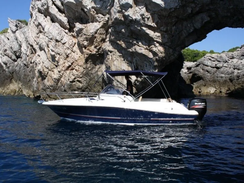 7.35m Dubrovnik Motor Boat Jeanneau Cap Camarat 715 Hire