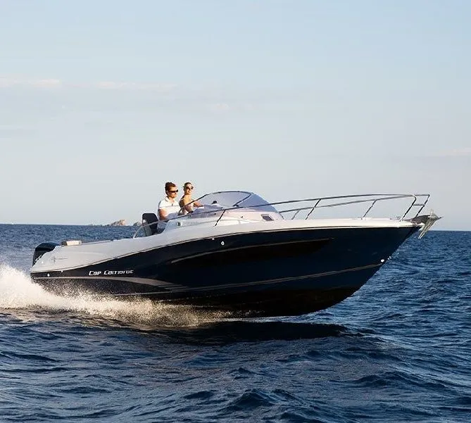 Charter a 7.19m Motor Boat in Rab